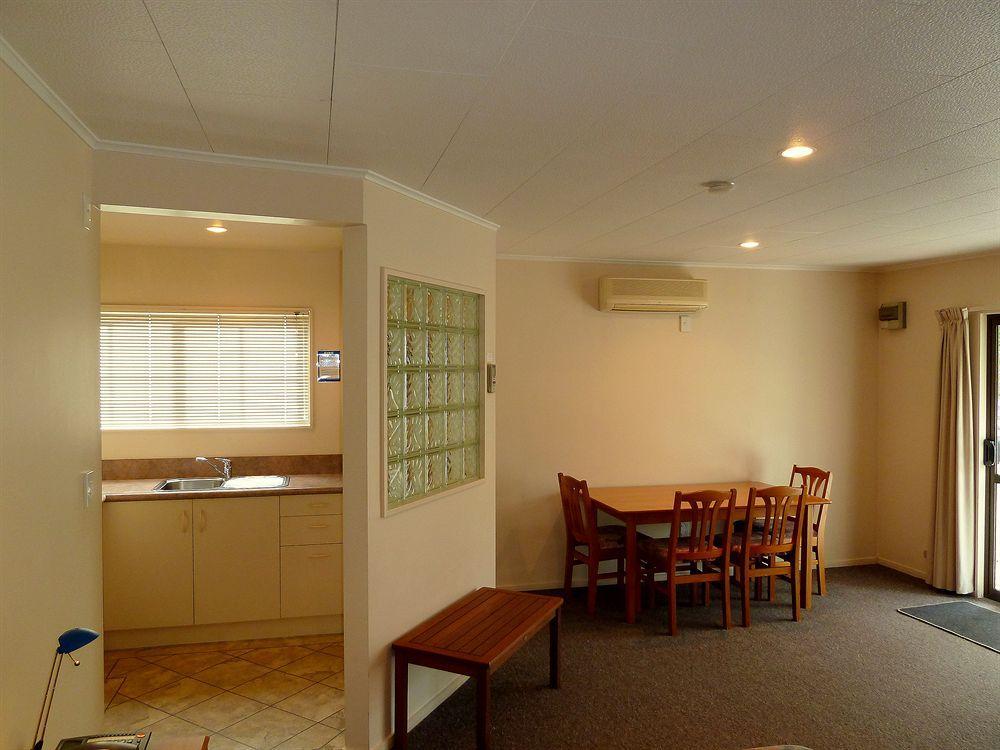 Tudor Lodge Motel Nelson Luaran gambar