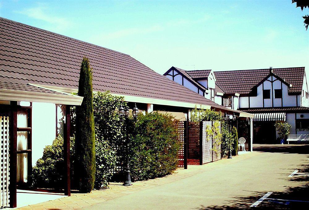 Tudor Lodge Motel Nelson Luaran gambar