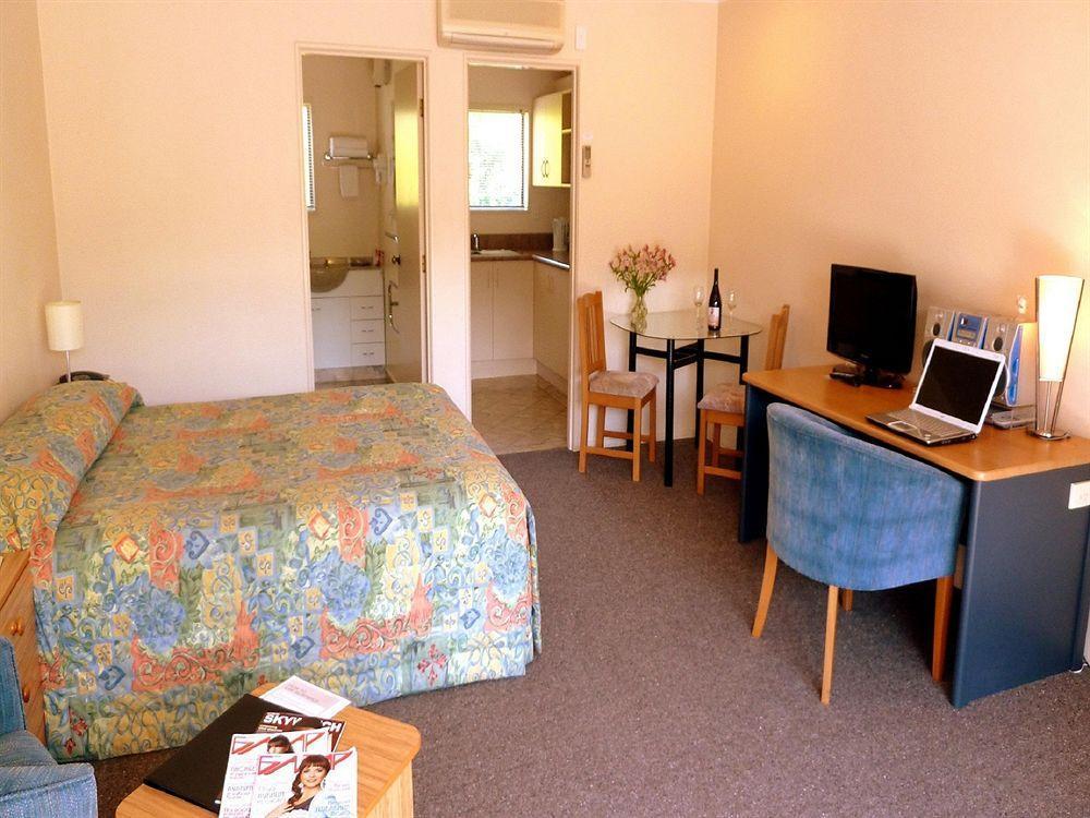 Tudor Lodge Motel Nelson Luaran gambar