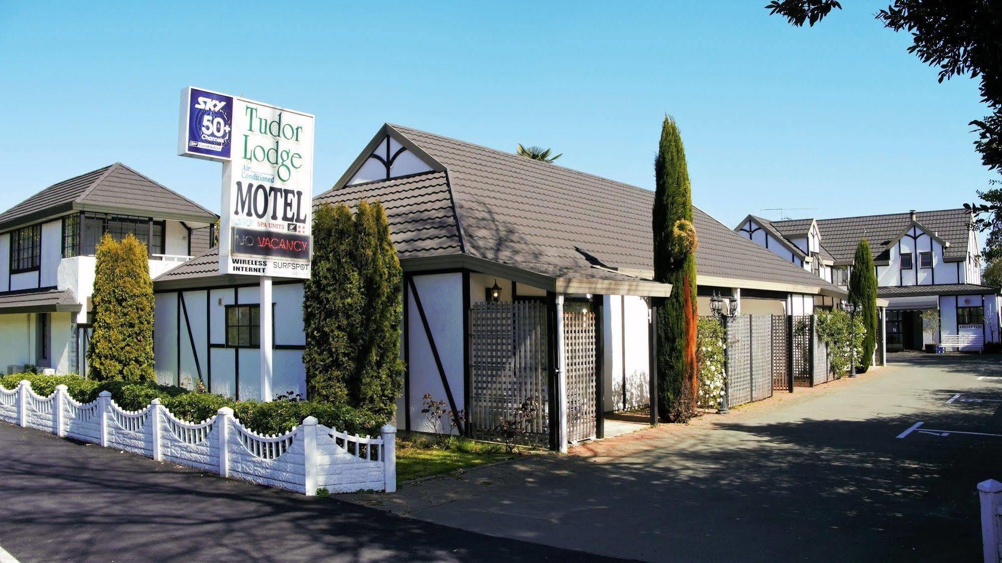 Tudor Lodge Motel Nelson Luaran gambar