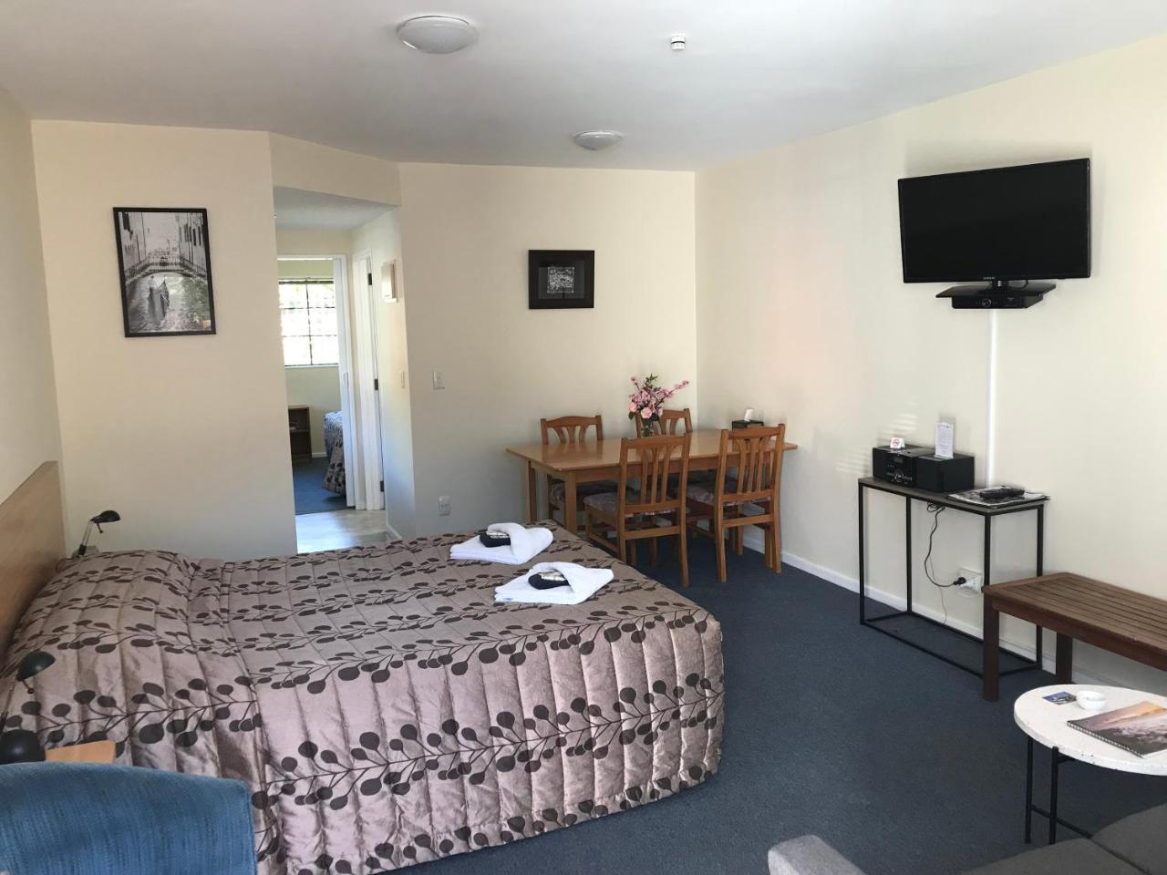 Tudor Lodge Motel Nelson Luaran gambar